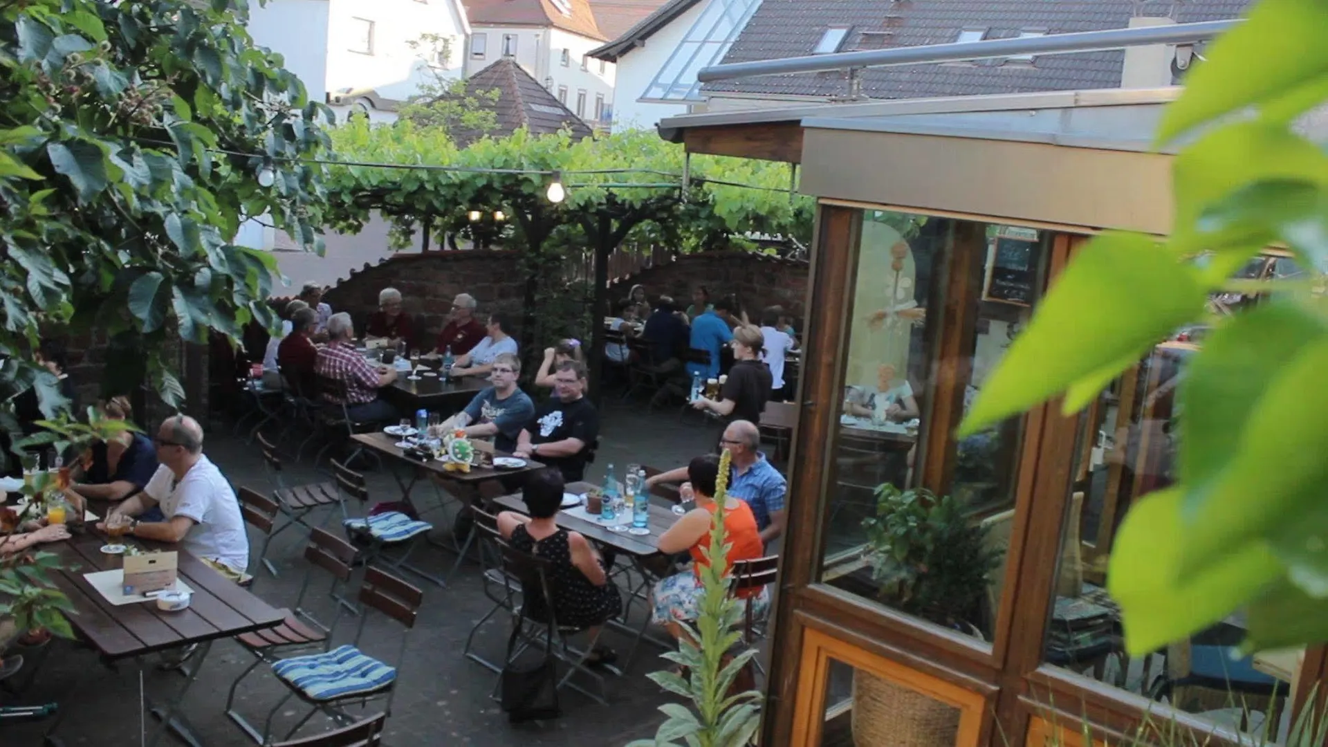 Gasthof Zur Krone Leidersbach 3*,