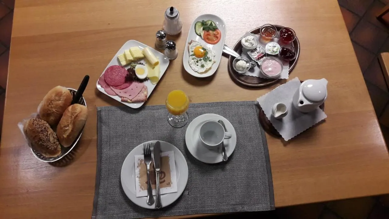 酒店 祖尔克朗兰德酒店 Leidersbach